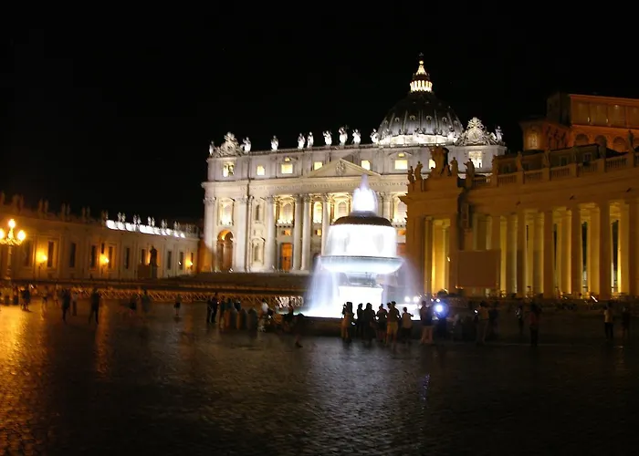 Lilli Vatican White Domus * רומא