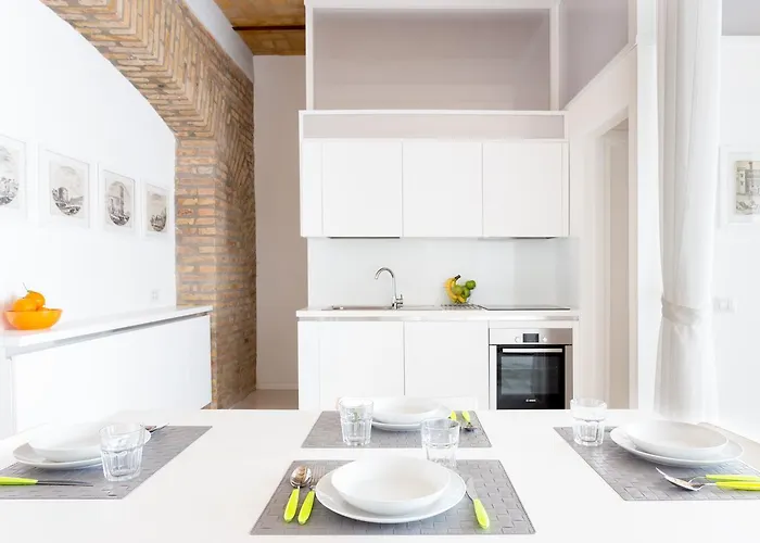 Lilli Vatican White Domus בית נופש *