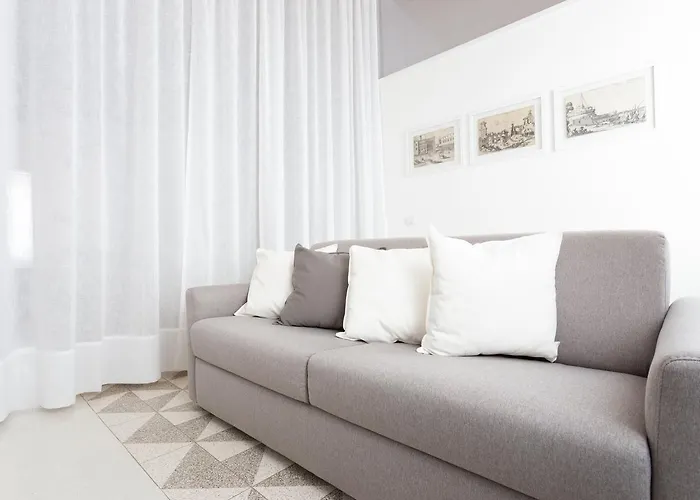 Holiday home Lilli Vatican White Domus *